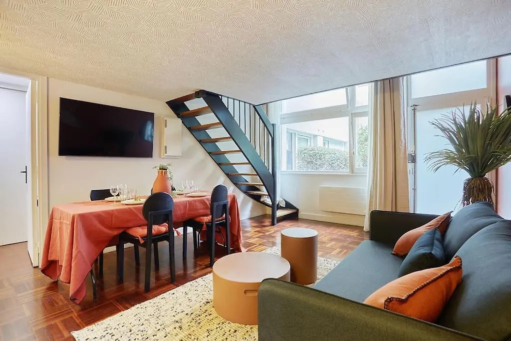 Apartment Le Marais Place Des Vosges By Prestige *